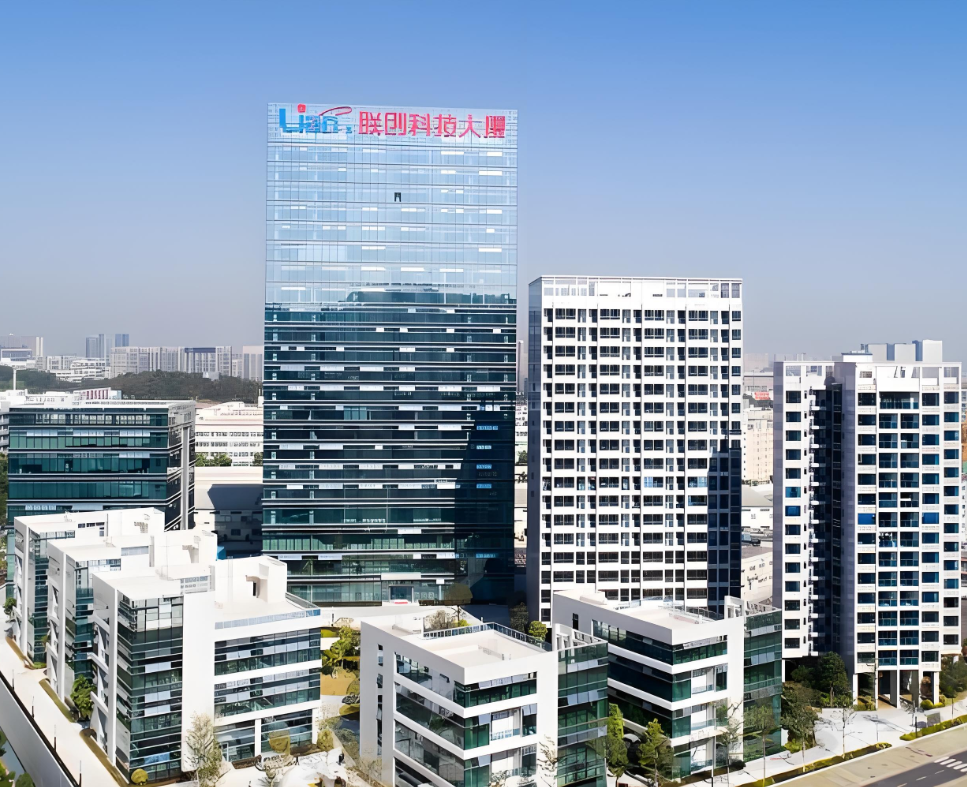 深圳聯創科技集團有限公司。地址：深圳市龍崗區南灣街道布瀾路21號